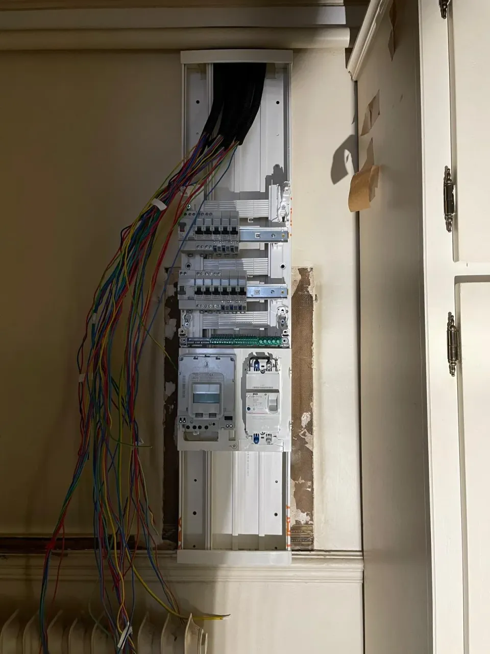 Pose d'une gaine technique de logement (GTL) dans un appartement ancien – rénovation d'appartement